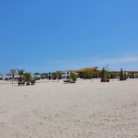 Summerland Apartament Mamaia Ngoại thất bức ảnh