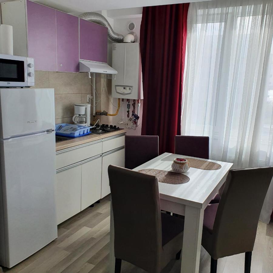 Summerland Apartament Mamaia Ngoại thất bức ảnh