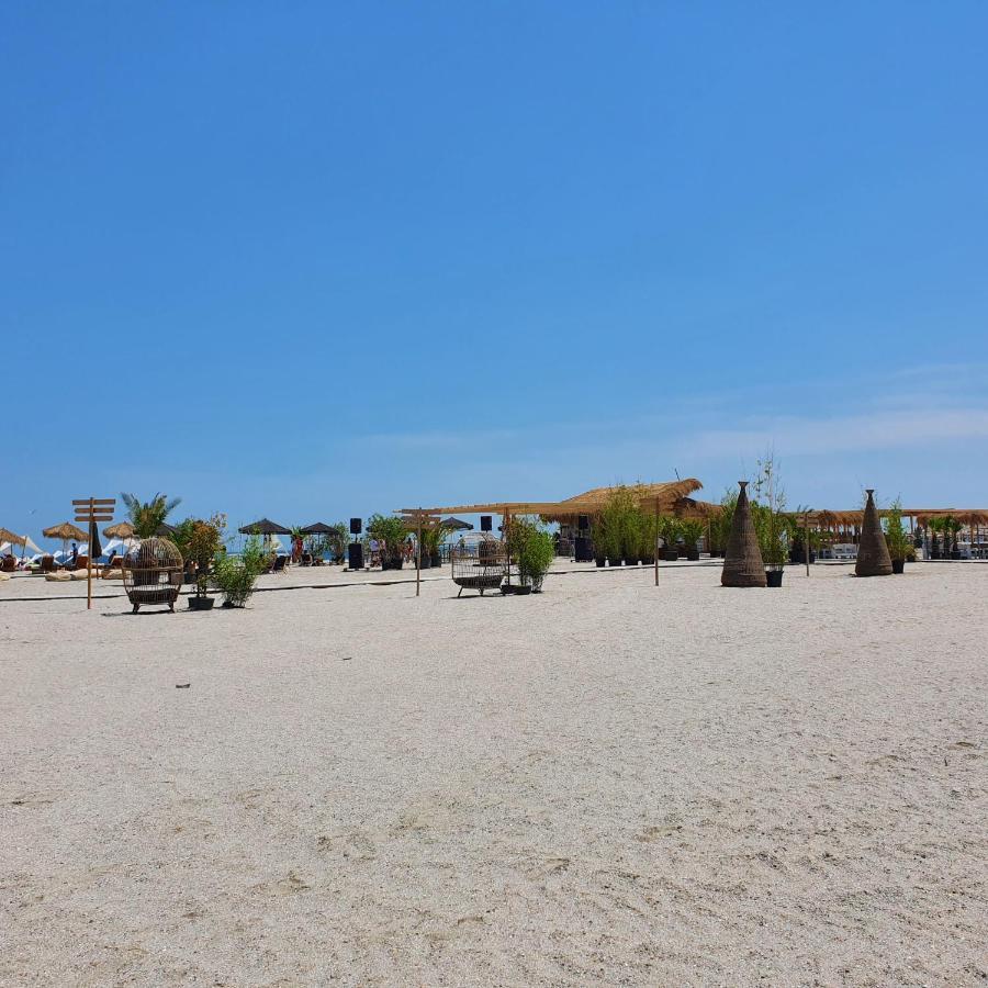 Summerland Apartament Mamaia Ngoại thất bức ảnh