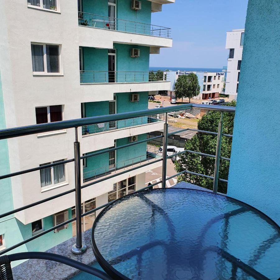 Summerland Apartament Mamaia Ngoại thất bức ảnh